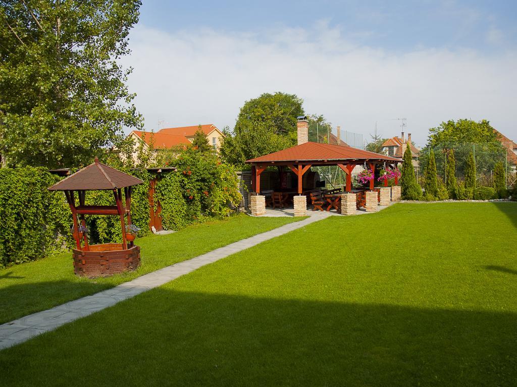 Penzion Fortune Dunajská Streda 외부 사진